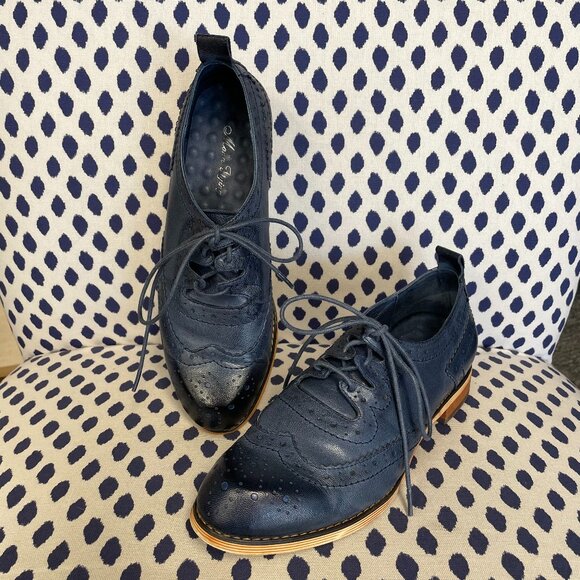 Mona Flying blue shoe size 8.5 - Picture 1 of 7